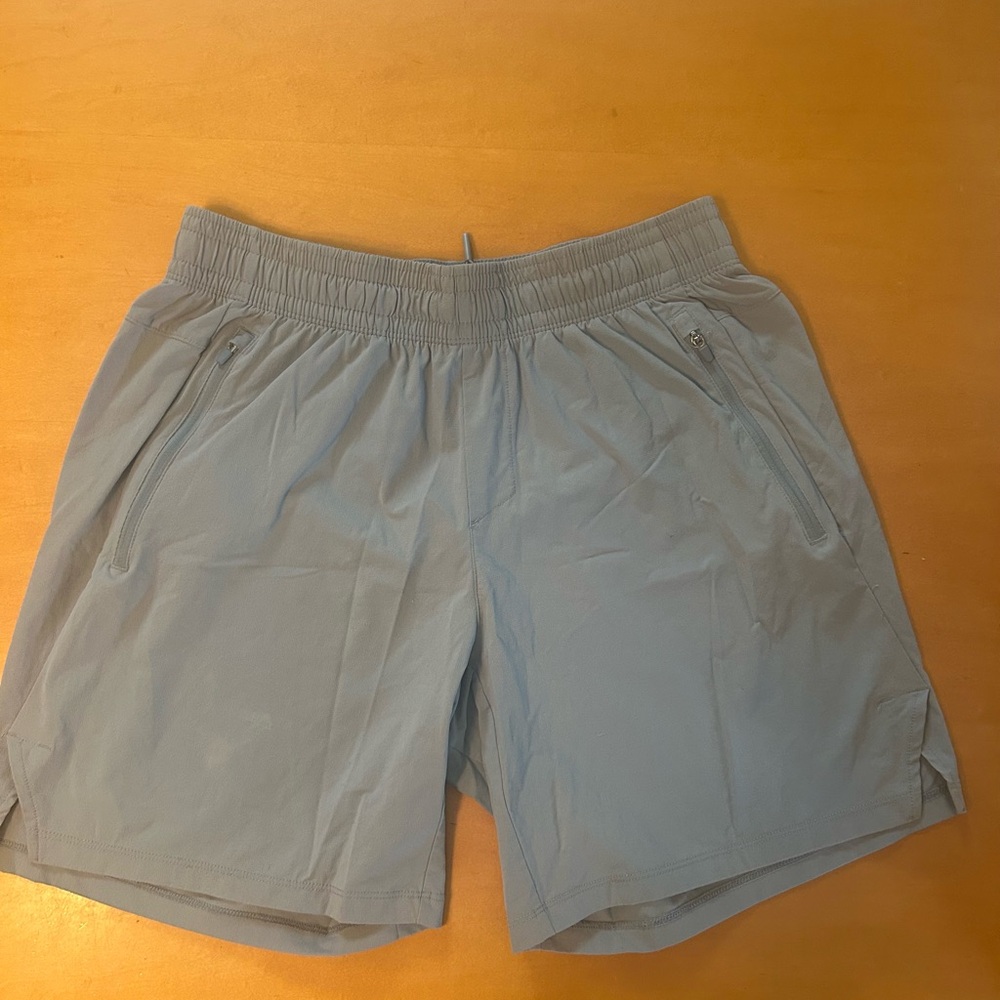 Men's Gray Shorts